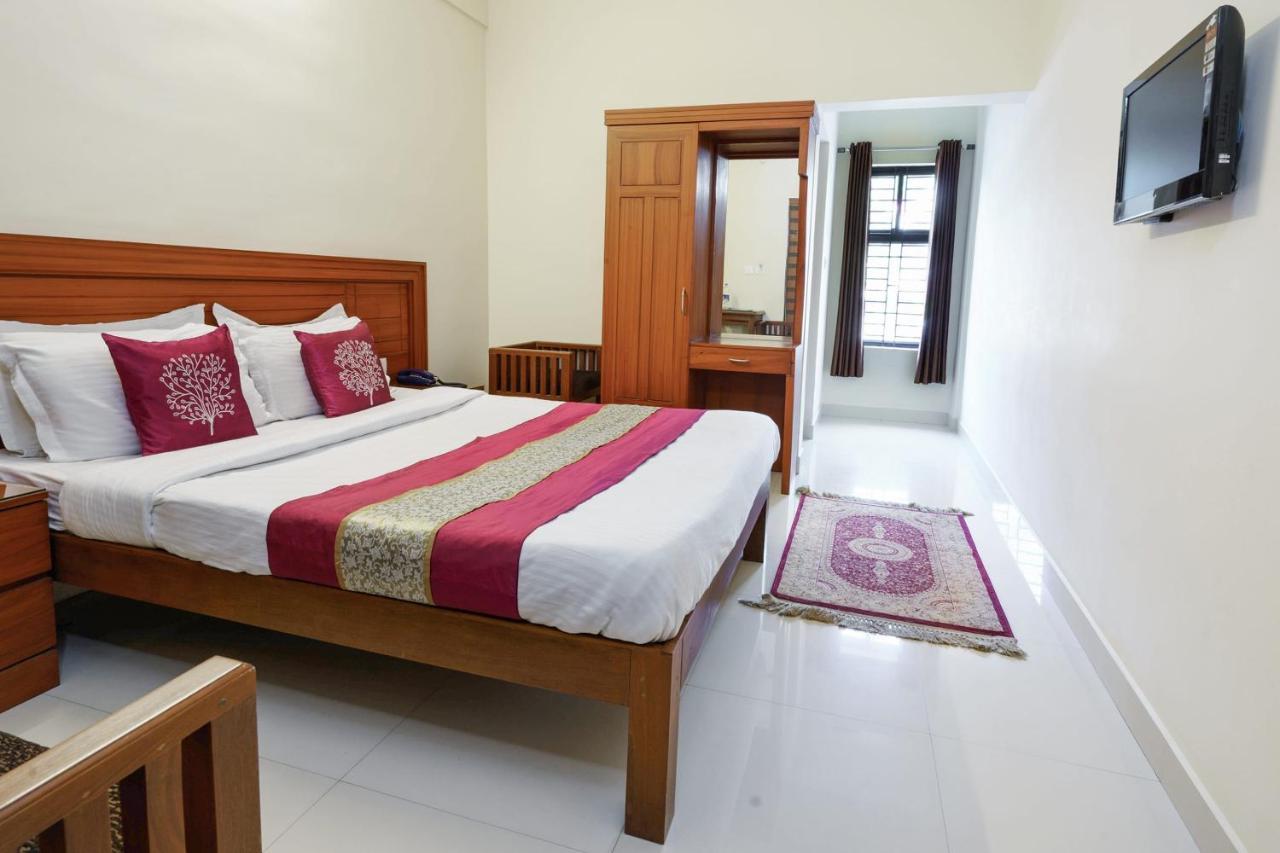 Oyo 9404 Hotel White Fort Mananthavady Eksteriør bilde