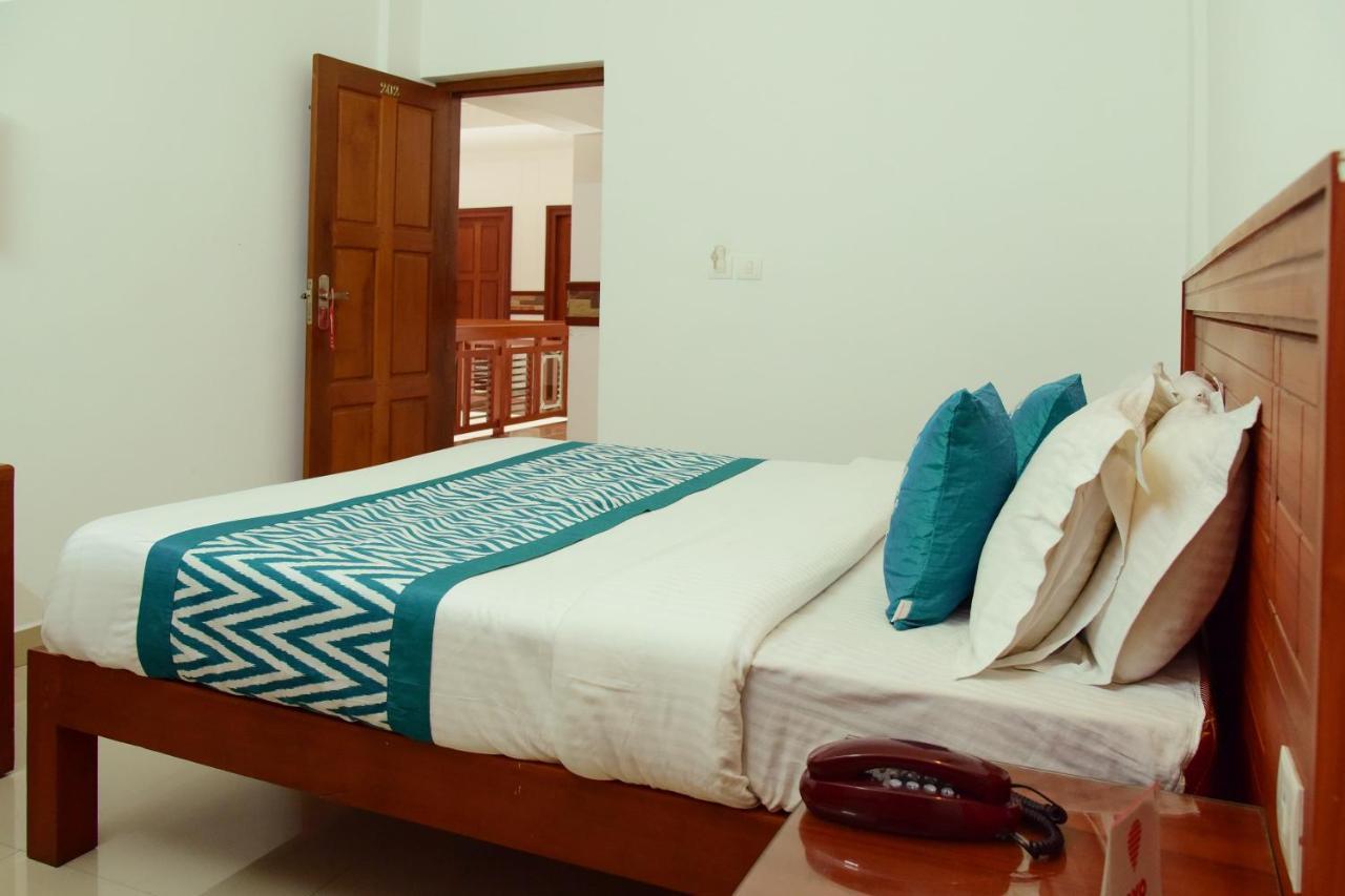 Oyo 9404 Hotel White Fort Mananthavady Eksteriør bilde